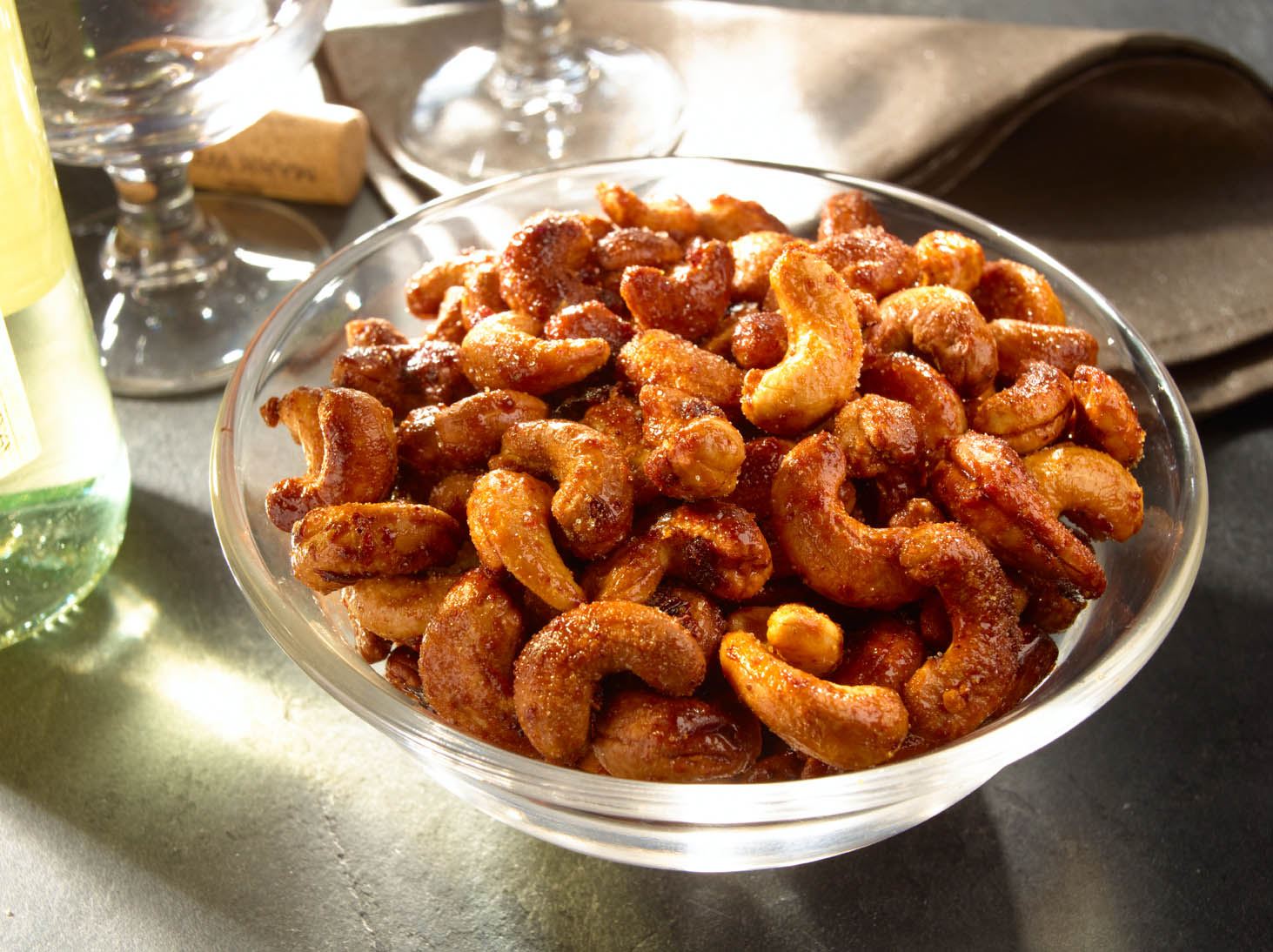 Smoky Honey-Chipotle Roasted Cashews