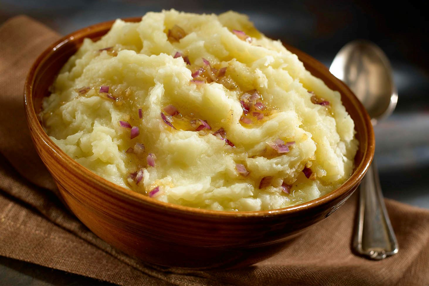 Mashed Yuca with Garlic Sauce